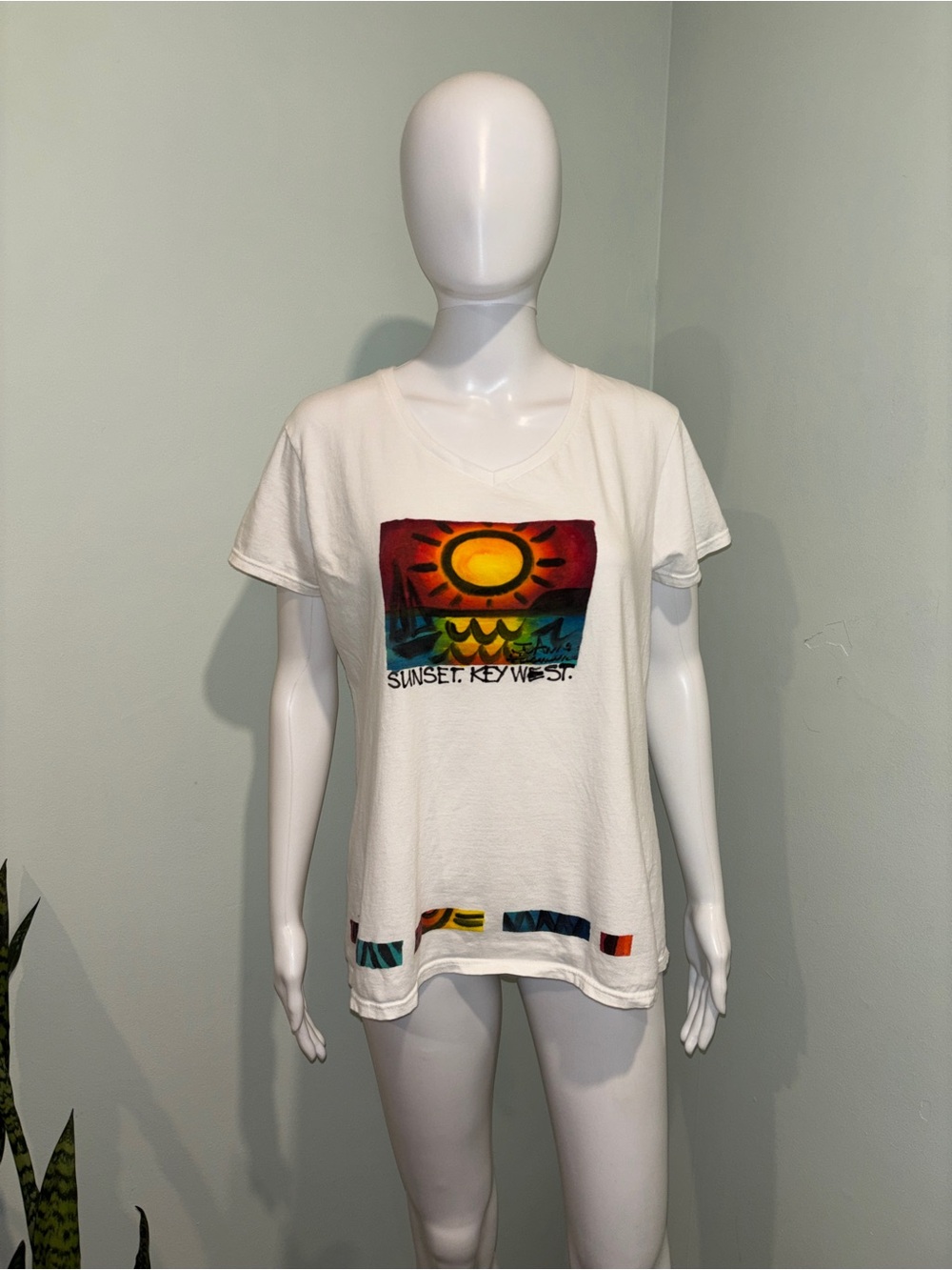 Sunset Key West Hand Painted White Short Sleeve Graphic T-Shirt - Large